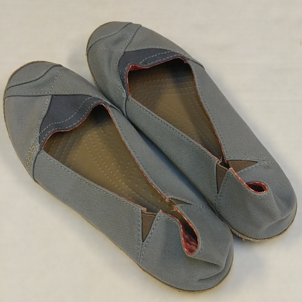 Crocs slip on flats